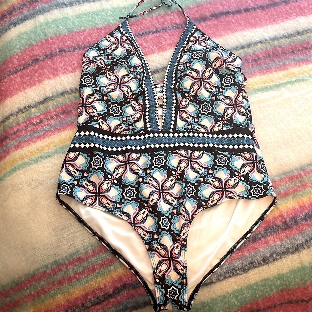 SHEIN front plunge one piece swimsuit 1X 16 20% OFF 2!!